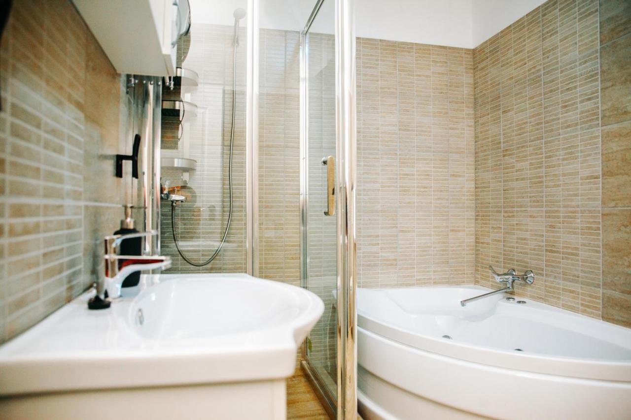 Kali Host Home Away From Home Targu Mures Ngoại thất bức ảnh
