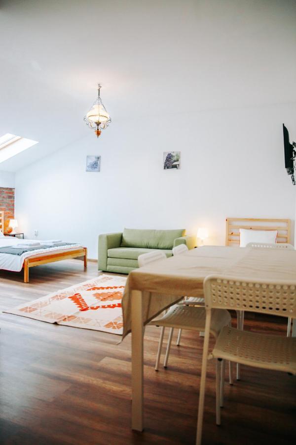 Kali Host Home Away From Home Targu Mures Ngoại thất bức ảnh